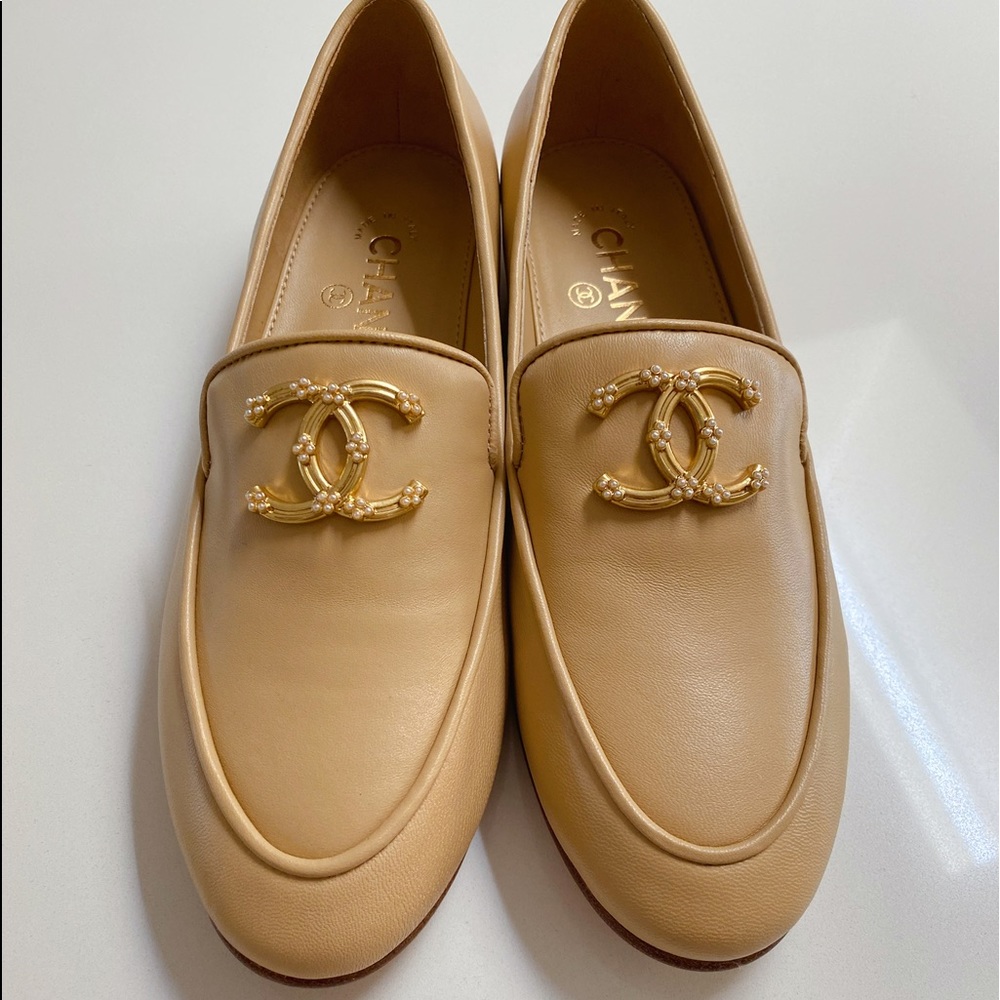Brand new Chanel loafers moccasins size 39